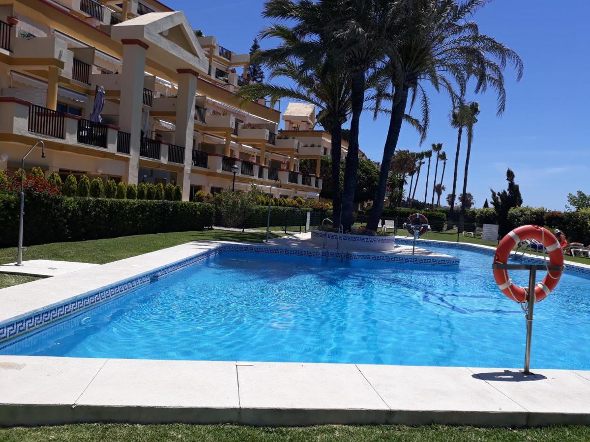 Varios Apartamentos Romana Playa Elviria 마르베야 외부 사진
