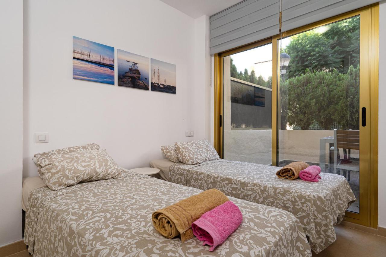 Varios Apartamentos Romana Playa Elviria 마르베야 외부 사진