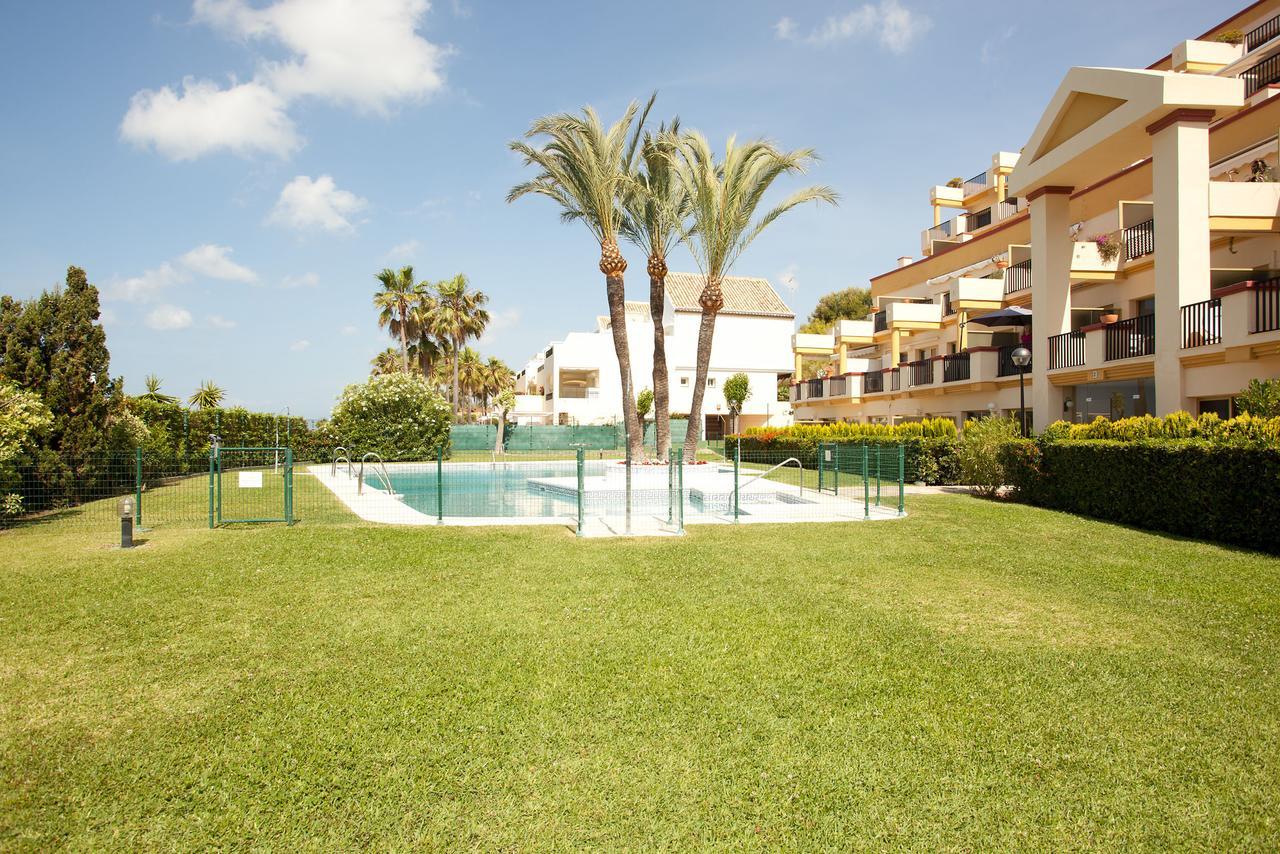 Varios Apartamentos Romana Playa Elviria 마르베야 외부 사진