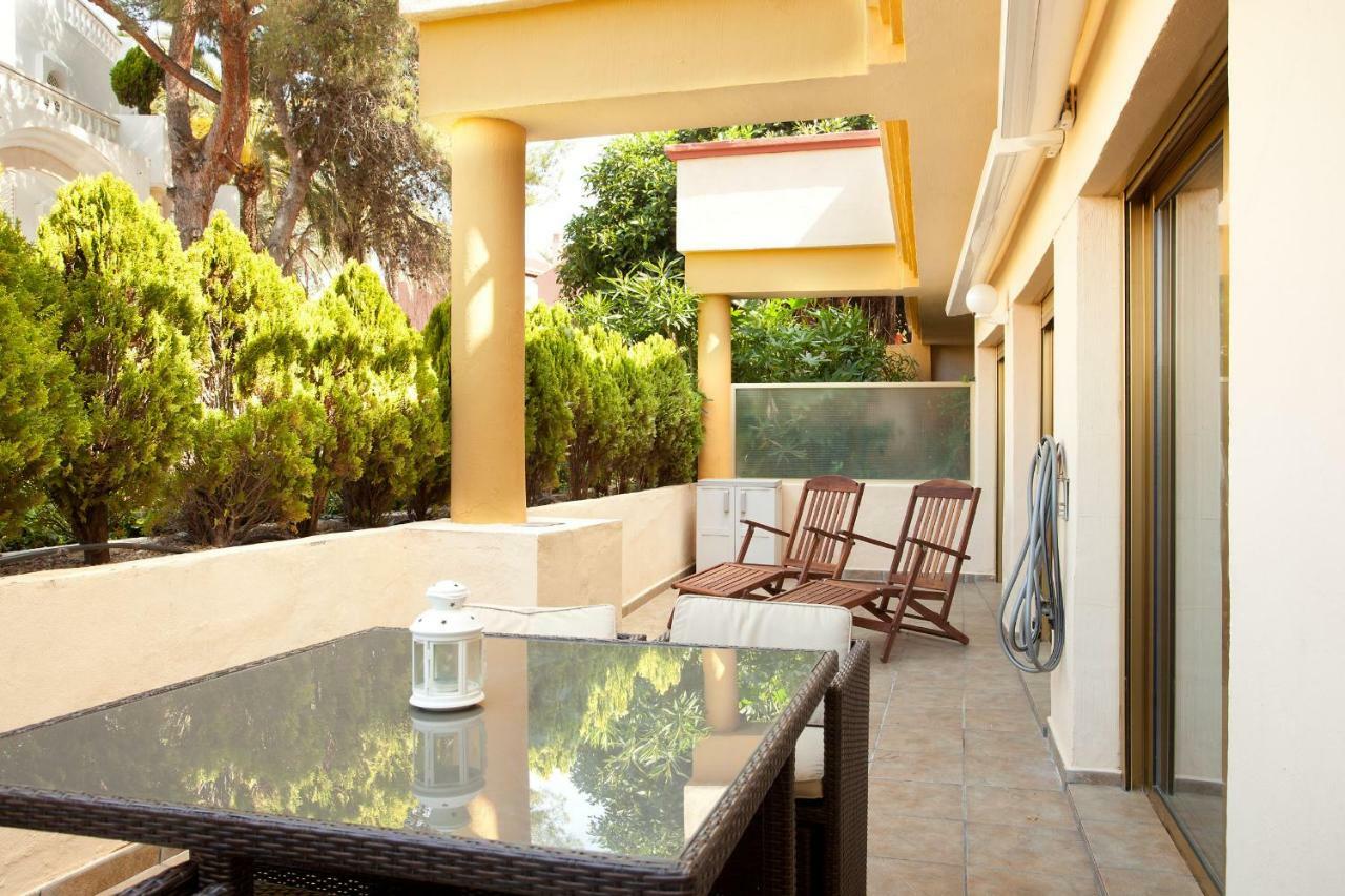 Varios Apartamentos Romana Playa Elviria 마르베야 외부 사진