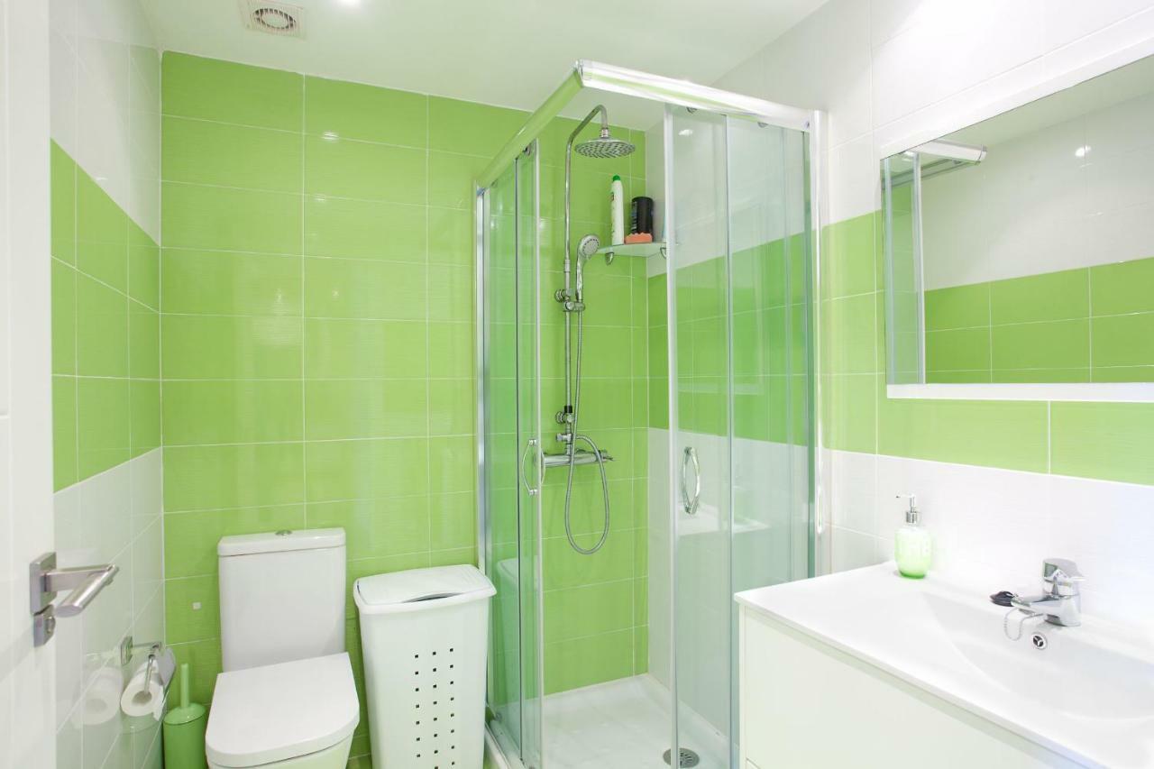 Varios Apartamentos Romana Playa Elviria 마르베야 외부 사진